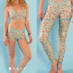 Teeki Sunrise 2pc Set Size M